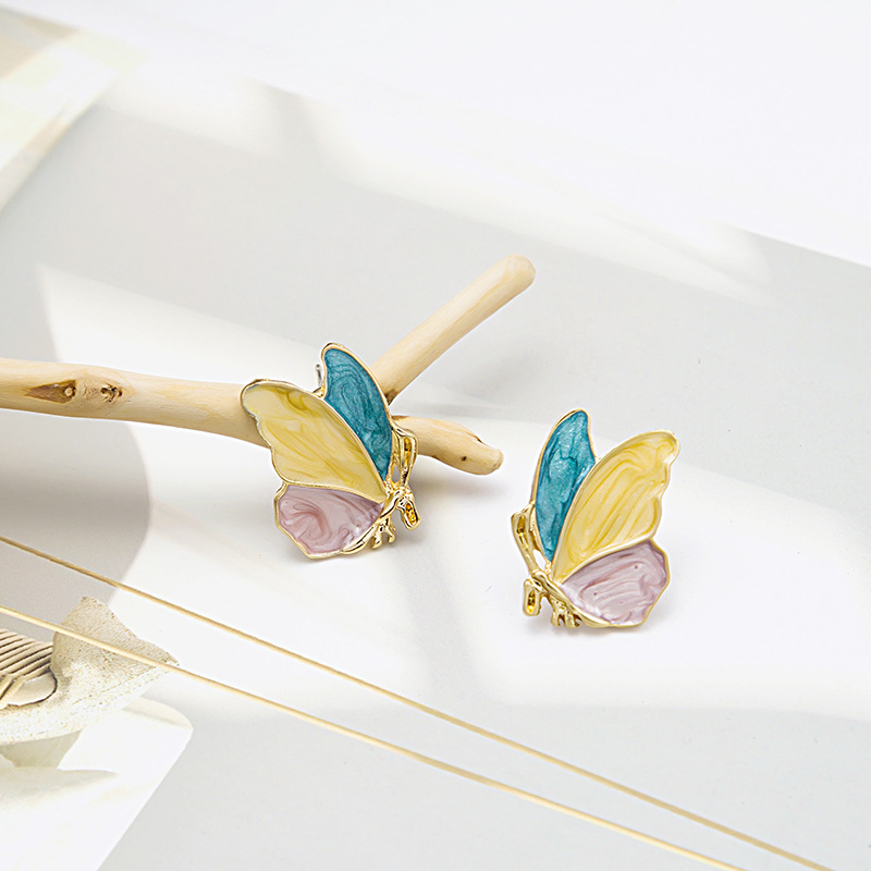 1 Pair Lady Butterfly Enamel Alloy Ear Studs display picture 2