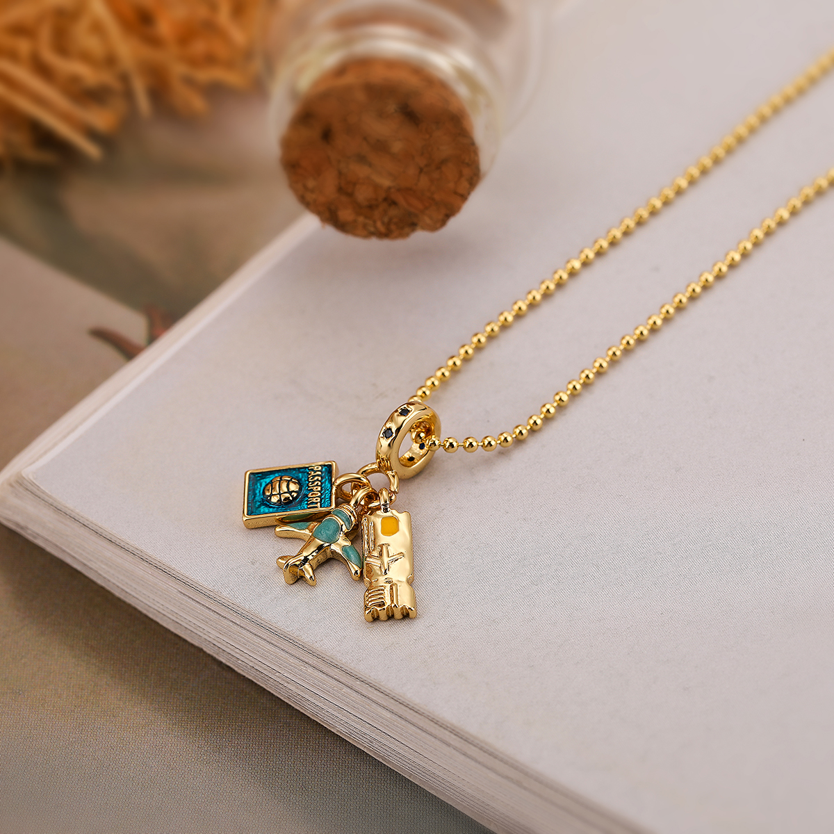 Simple Style Streetwear Bus Airplane Copper 18k Gold Plated Pendant Necklace In Bulk display picture 6