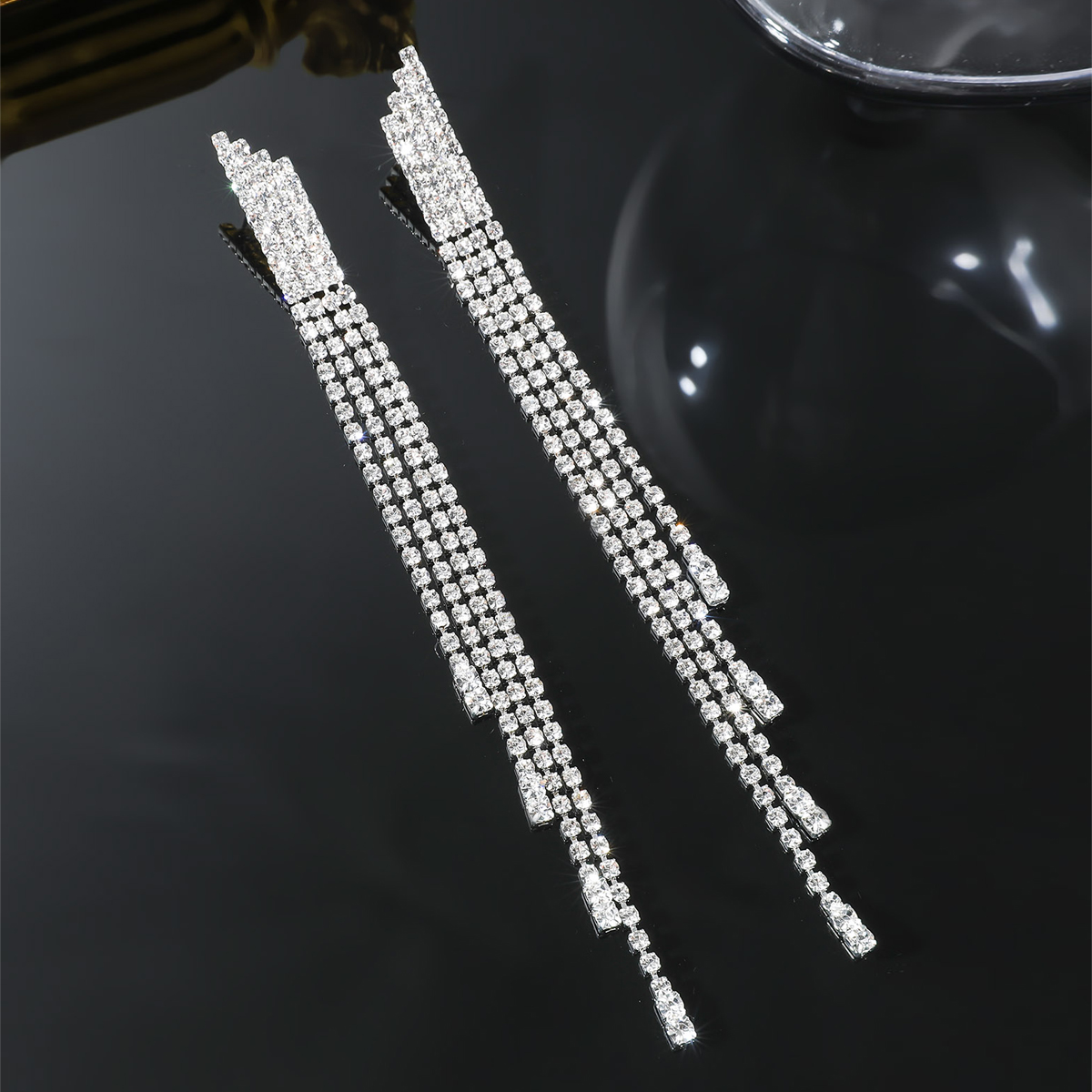 Wholesale Jewelry Ig Style Shiny Tassel Rhinestone Rhinestones Silver Plated Plating Inlay Drop Earrings display picture 3