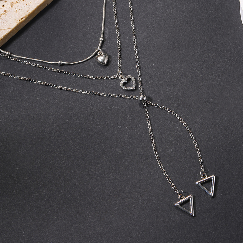 Simple Style Heart Shape Alloy Women's Necklace display picture 5