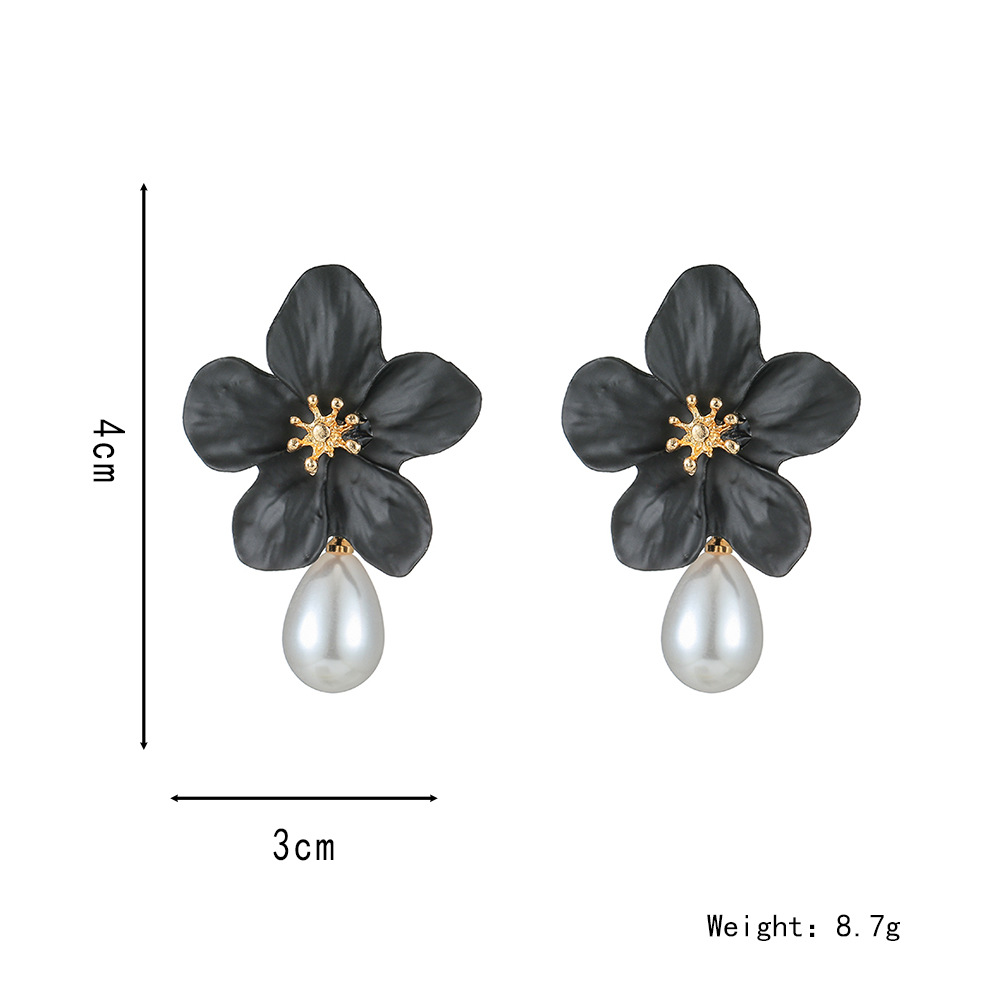 1 Paire Sucré Fleur Vernis Au Four Perle Artificielle Alliage Boucles D'oreilles display picture 1