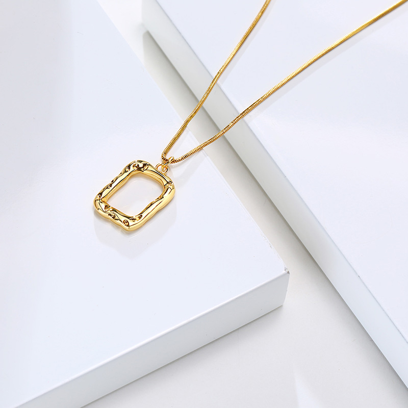 Wholesale Simple Style Square Brass Plating Gold Plated Pendant Necklace display picture 4