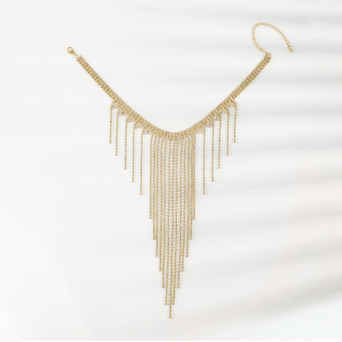 Bijoux En Gros Style Moderne Style Simple Gland Le Fer Strass Incruster Pendentif display picture 2