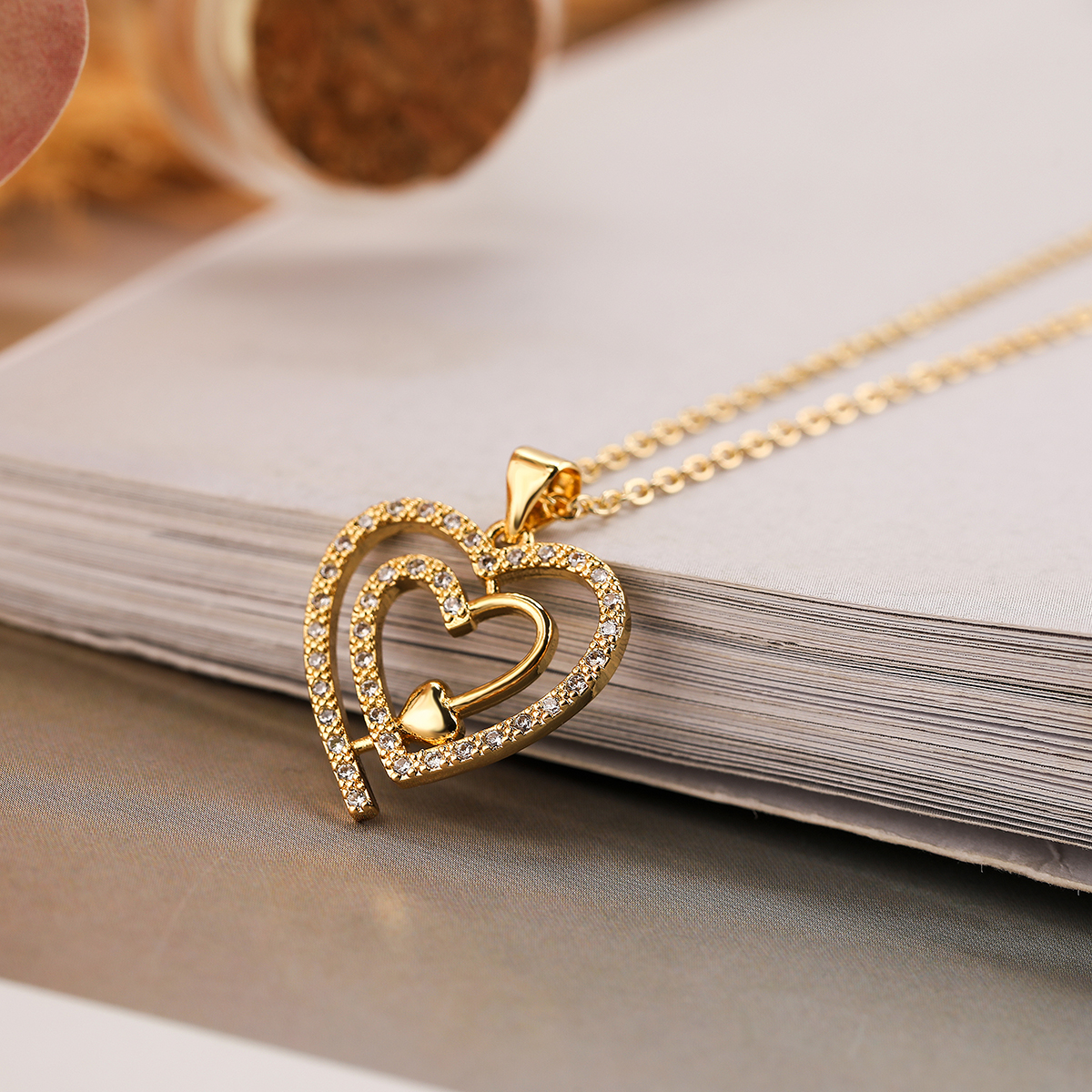 Elegant Streetwear Heart Shape Copper 18k Gold Plated Zircon Pendant Necklace In Bulk display picture 4