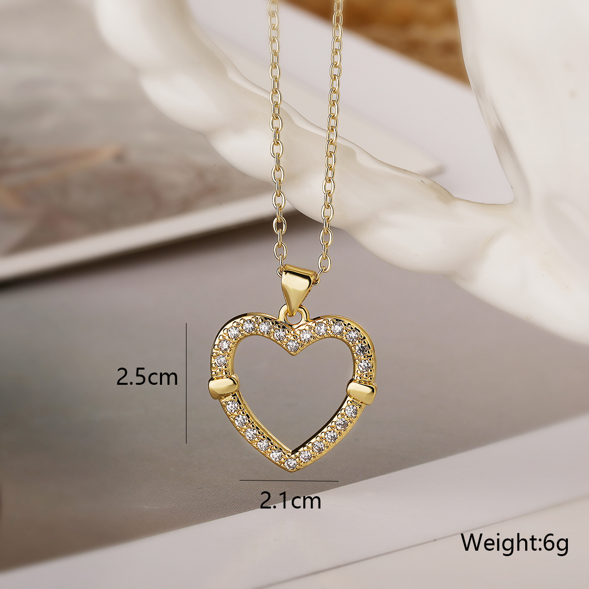 Elegant Streetwear Heart Shape Copper 18k Gold Plated Zircon Pendant Necklace In Bulk display picture 2