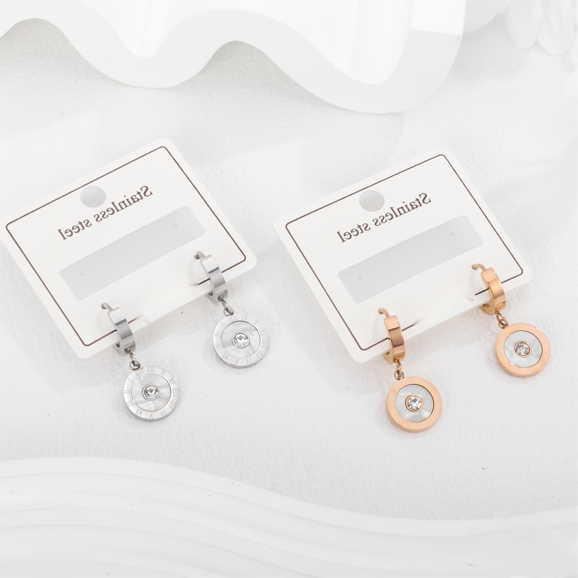 1 Pair Vintage Style Classic Style Roman Numeral Plating Inlay 304 Stainless Steel Rhinestones Shell 18K Gold Plated Drop Earrings display picture 5