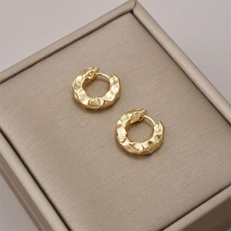 1 Pair Casual Commute Circle Plating Copper 18k Gold Plated Earrings display picture 4