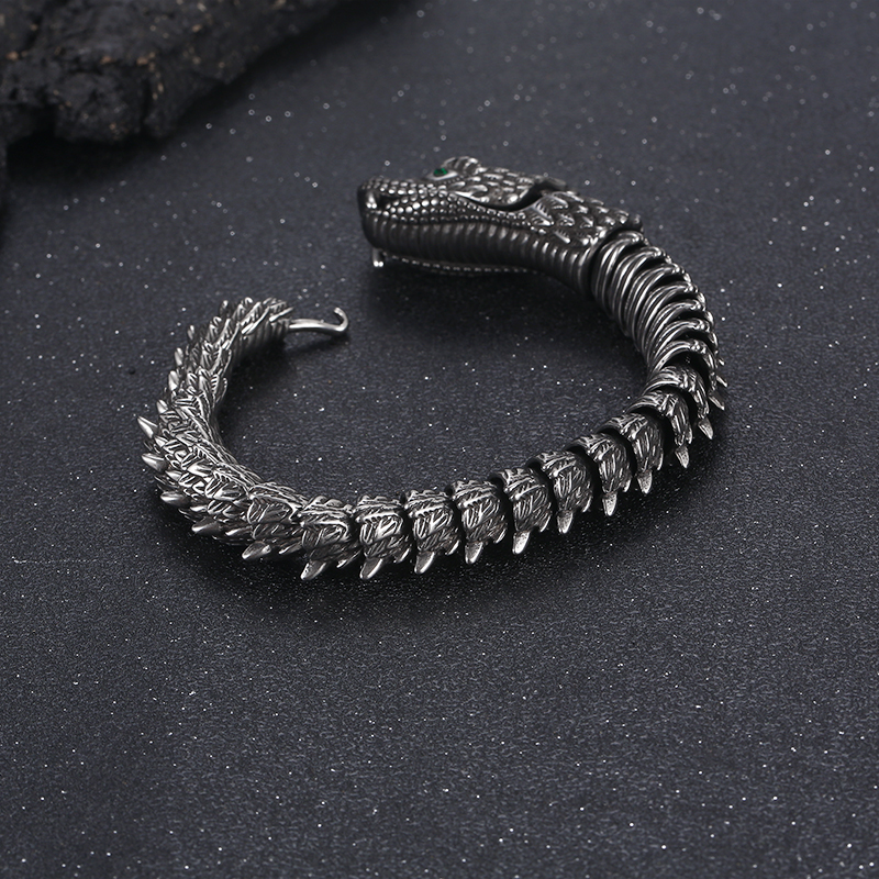 Hip-Hop Rock Solid Color Dragon Stainless Steel 18K Gold Plated Bracelets In Bulk display picture 11
