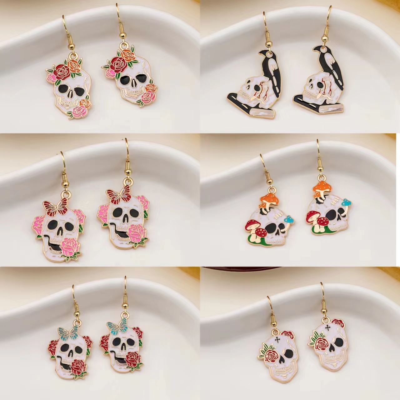 Wholesale Jewelry Funny Skull Alloy Ear Hook display picture 7