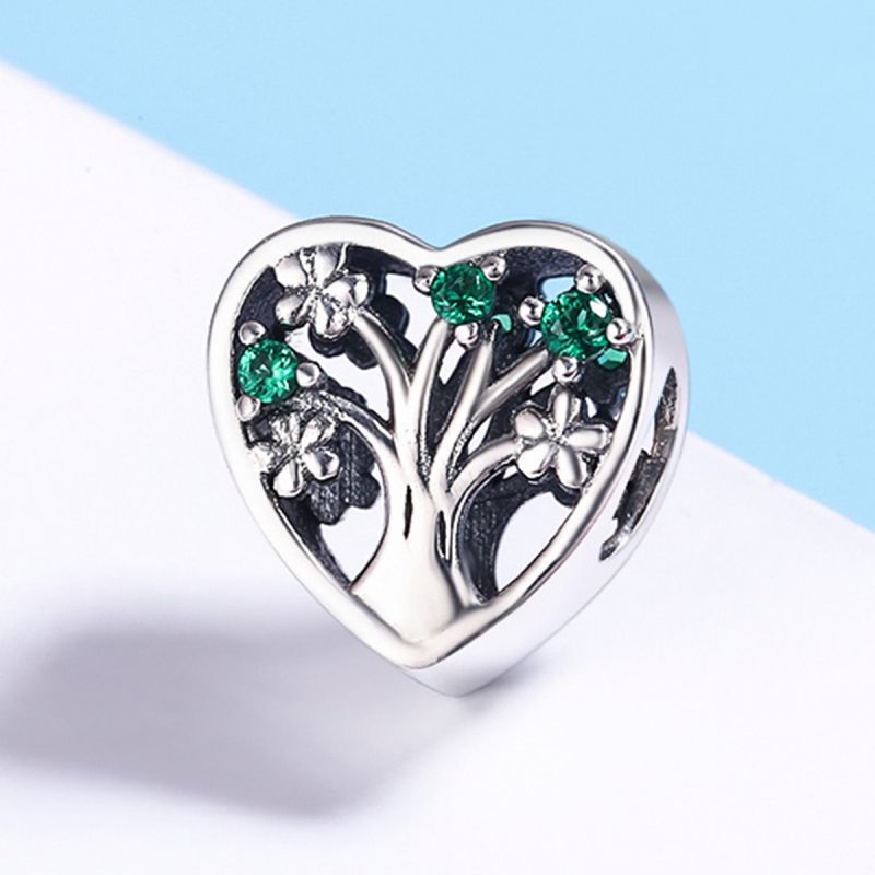 Casual Shiny Heart Shape Flower Sterling Silver Inlay Zircon Jewelry Accessories display picture 1