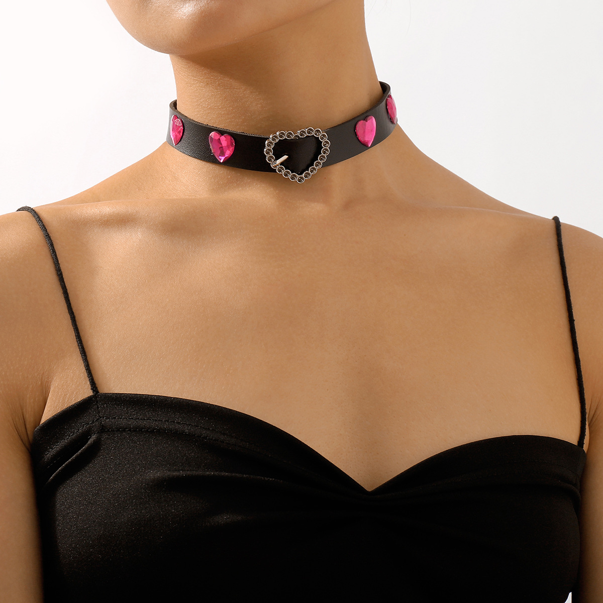 Sexy Punk Simple Style Heart Shape Pu Leather Alloy Resin Women's Choker Choker display picture 1