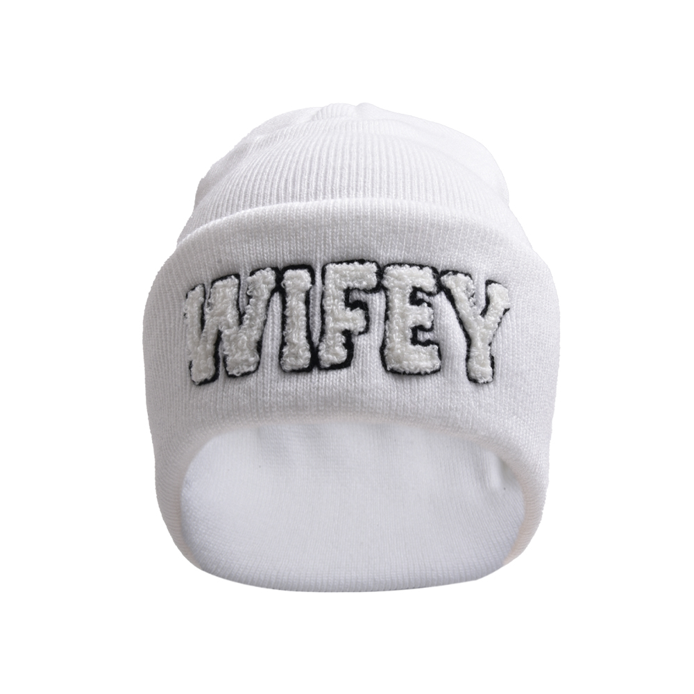 Women's Embroidery Sports Letter Embroidery Eaveless Wool Cap display picture 6