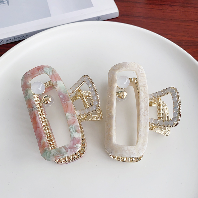 Casual Princess Shiny Geometric Alloy Hair Claws display picture 9