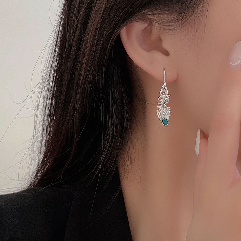 1 Pair Basic Geometric Plating Inlay Sterling Silver Turquoise White Gold Plated Drop Earrings display picture 1
