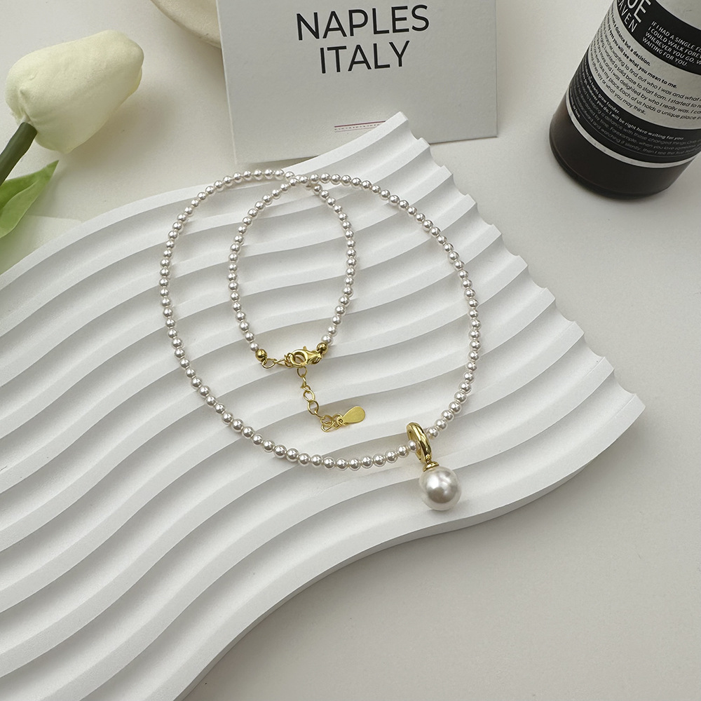 Baroque Style Geometric Artificial Crystal Sterling Silver Plating Artificial Pearls 24k Gold Plated White Gold Plated Necklace Pendant display picture 3