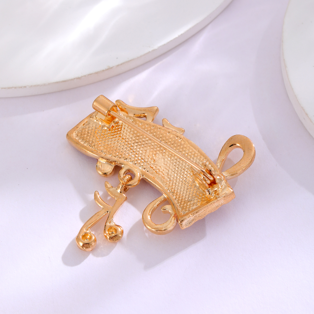 Elegant Classic Style Conch Eye Bicycle Alloy Inlay Rhinestones Women's Brooches display picture 11