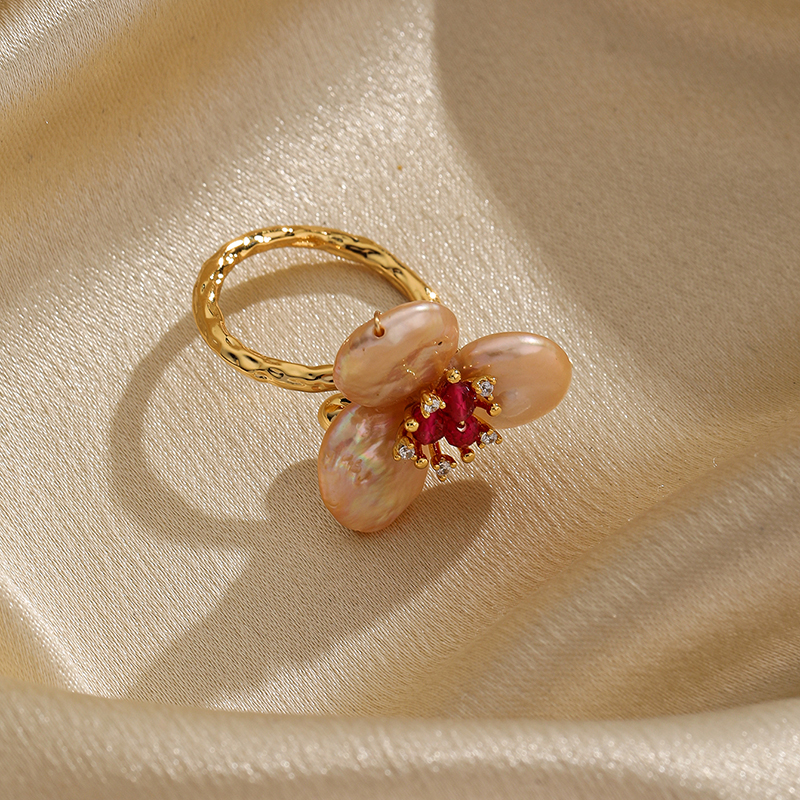 Baroque Style Flower Copper Plating Metal Inlay Artificial Crystal Freshwater Pearl 18k Gold Plated Open Rings display picture 7