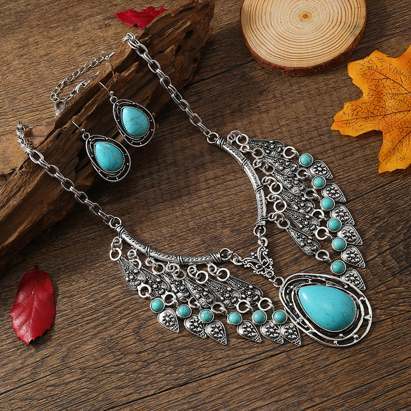 Elegant Ethnic Style Water Droplets Silver Plated Turquoise Alloy Wholesale Earrings Necklace display picture 1