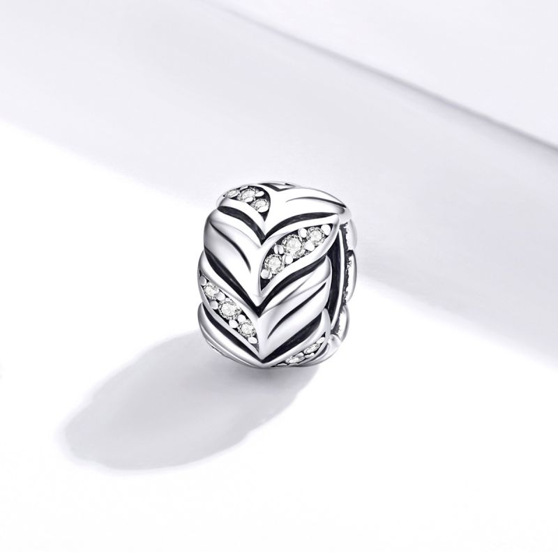 Casual Round Heart Shape Sterling Silver Inlay Zircon Jewelry Accessories display picture 23