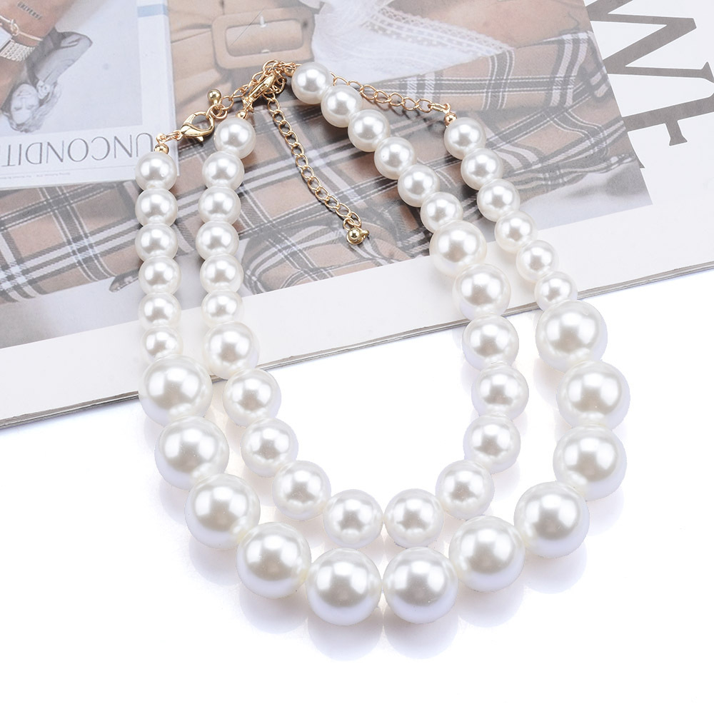 Retro Solid Color Imitation Pearl Plating Women's Layered Necklaces display picture 2