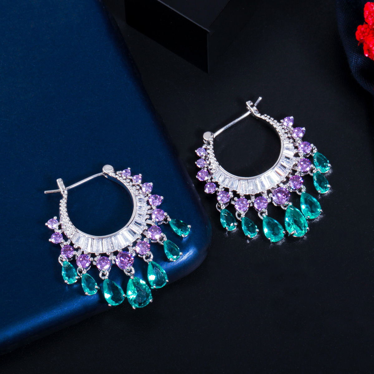 1 Pair Elegant Water Droplets Tassel Plating Inlay Copper Artificial Gemstones Drop Earrings display picture 3