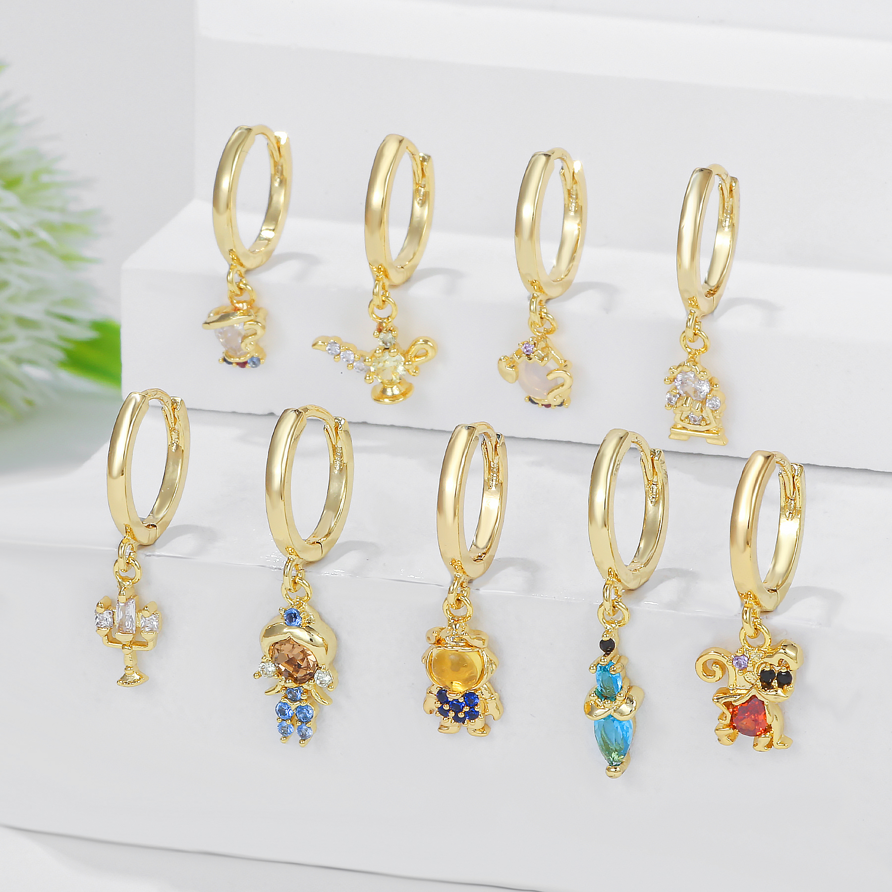 1 Piece Princess Cute Human Animal Plating Inlay Brass Zircon 18k Gold Plated Drop Earrings display picture 1