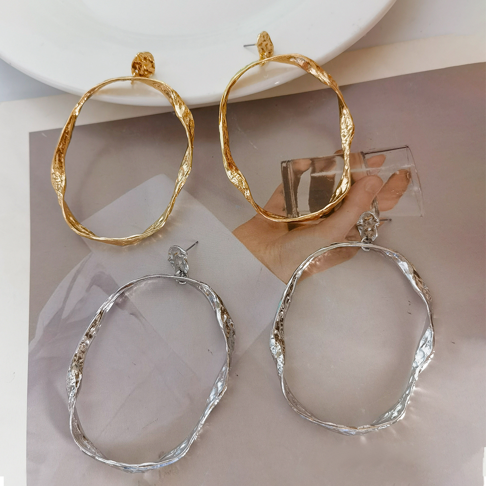 Wholesale Jewelry Punk Streetwear Commute Oval Alloy Gold Plated Silver Plated Plating Drop Earrings display picture 3
