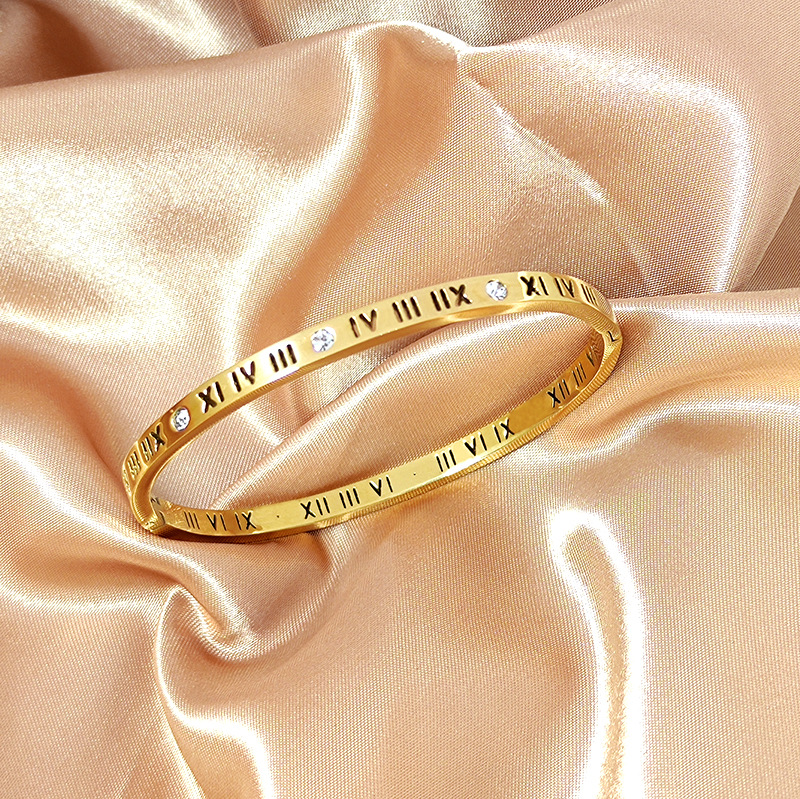 Simple Style Roman Numeral Titanium Steel 18K Gold Plated Artificial Rhinestones Bangle In Bulk display picture 1