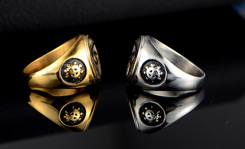 Retro Simple Style Triangle Devil'S Eye Stainless Steel None 18K Gold Plated Men'S Rings display picture 6