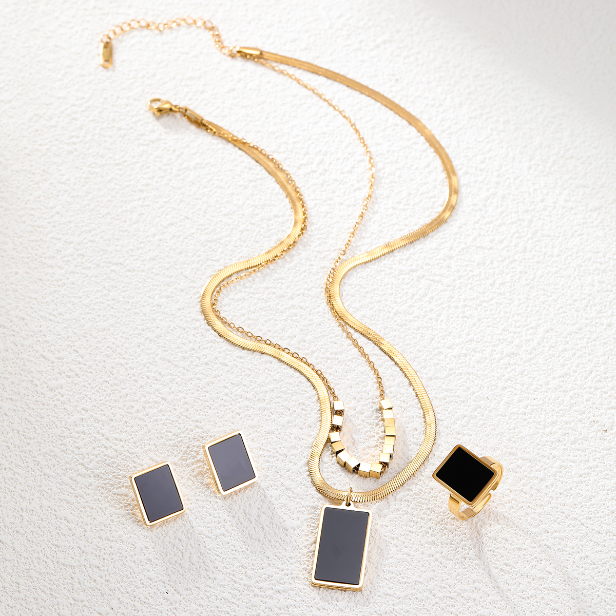 201 Stainless Steel Plastic 18K Gold Plated IG Style Modern Style Plating Inlay Rectangle Plastic Jewelry Set display picture 2