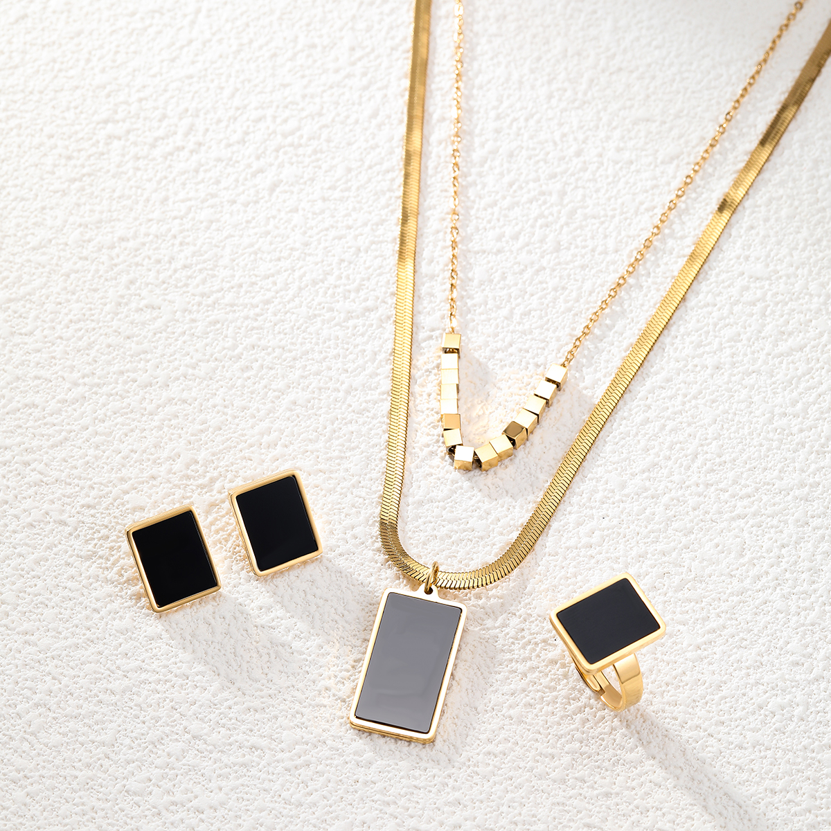 201 Stainless Steel Plastic 18K Gold Plated IG Style Modern Style Plating Inlay Rectangle Plastic Jewelry Set display picture 3