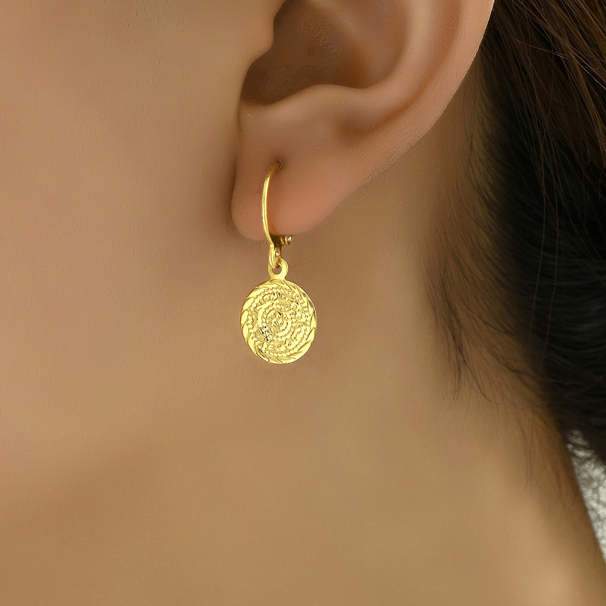 1 Pair Casual Classic Style Coin Plating Copper 18k Gold Plated Drop Earrings display picture 3