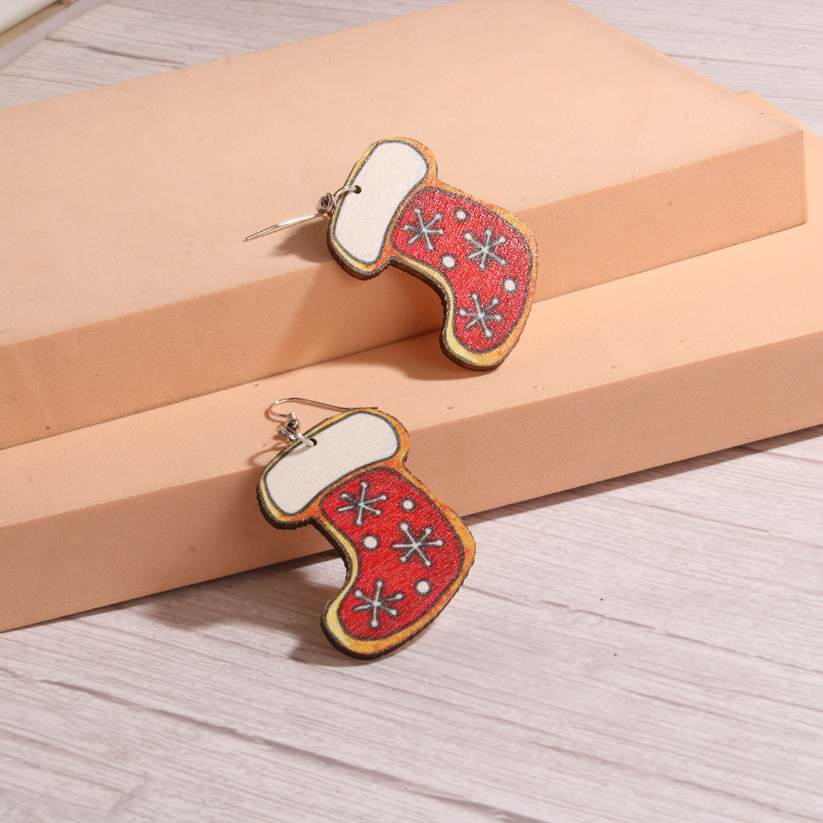1 Pair Cute Sweet Artistic Santa Claus Tree Snowman Stainless Steel Wood Drop Earrings display picture 15