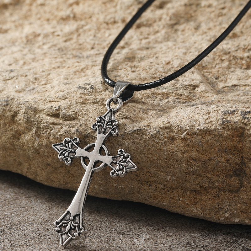 Punk Cross Scorpion Skull Alloy Plating Silver Plated Unisex Pendant Necklace display picture 12