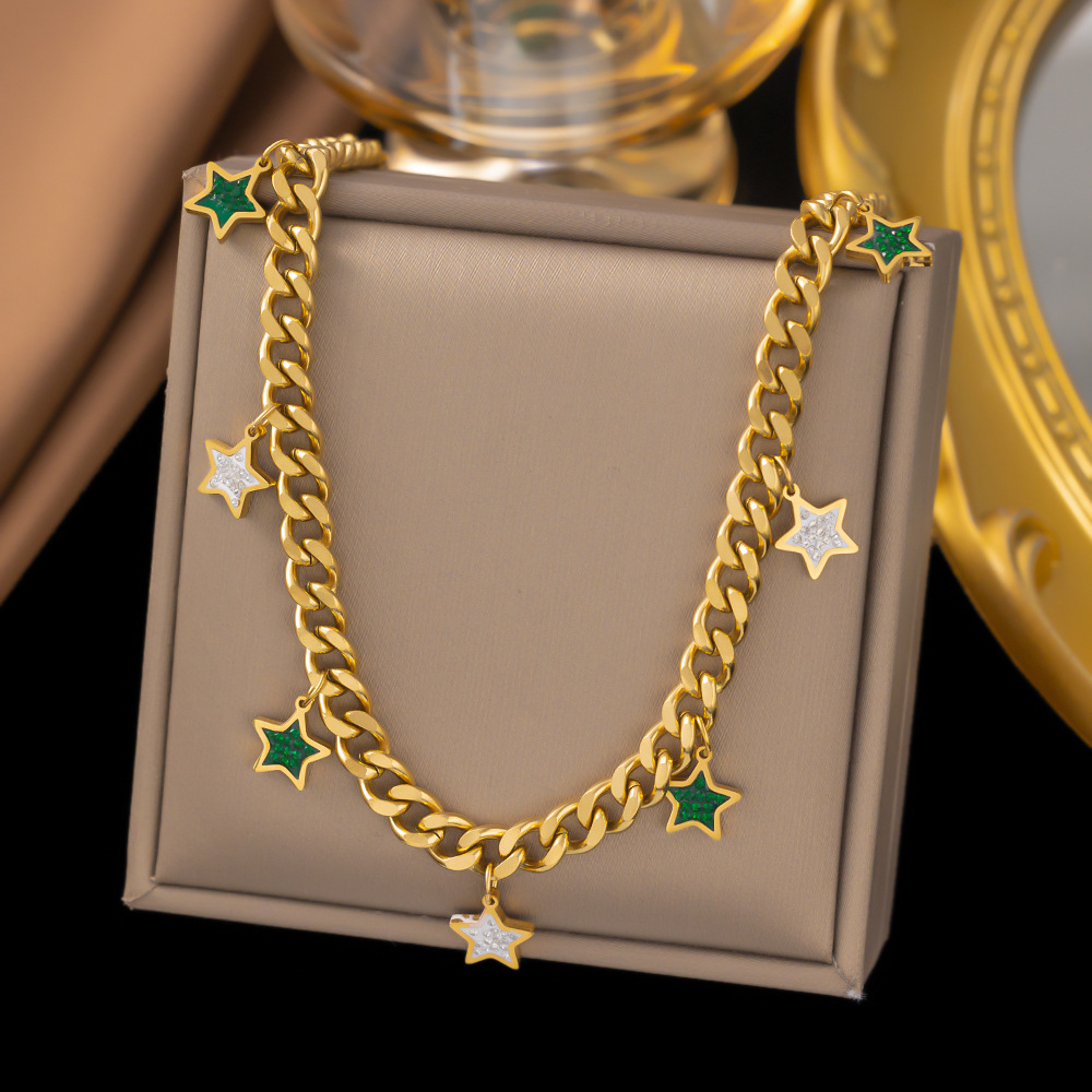 Acero Inoxidable 304 Chapados en oro de 18k Estilo Simple Enchapado Embutido Estrella Diamantes De Imitación Artificiales Collar display picture 1