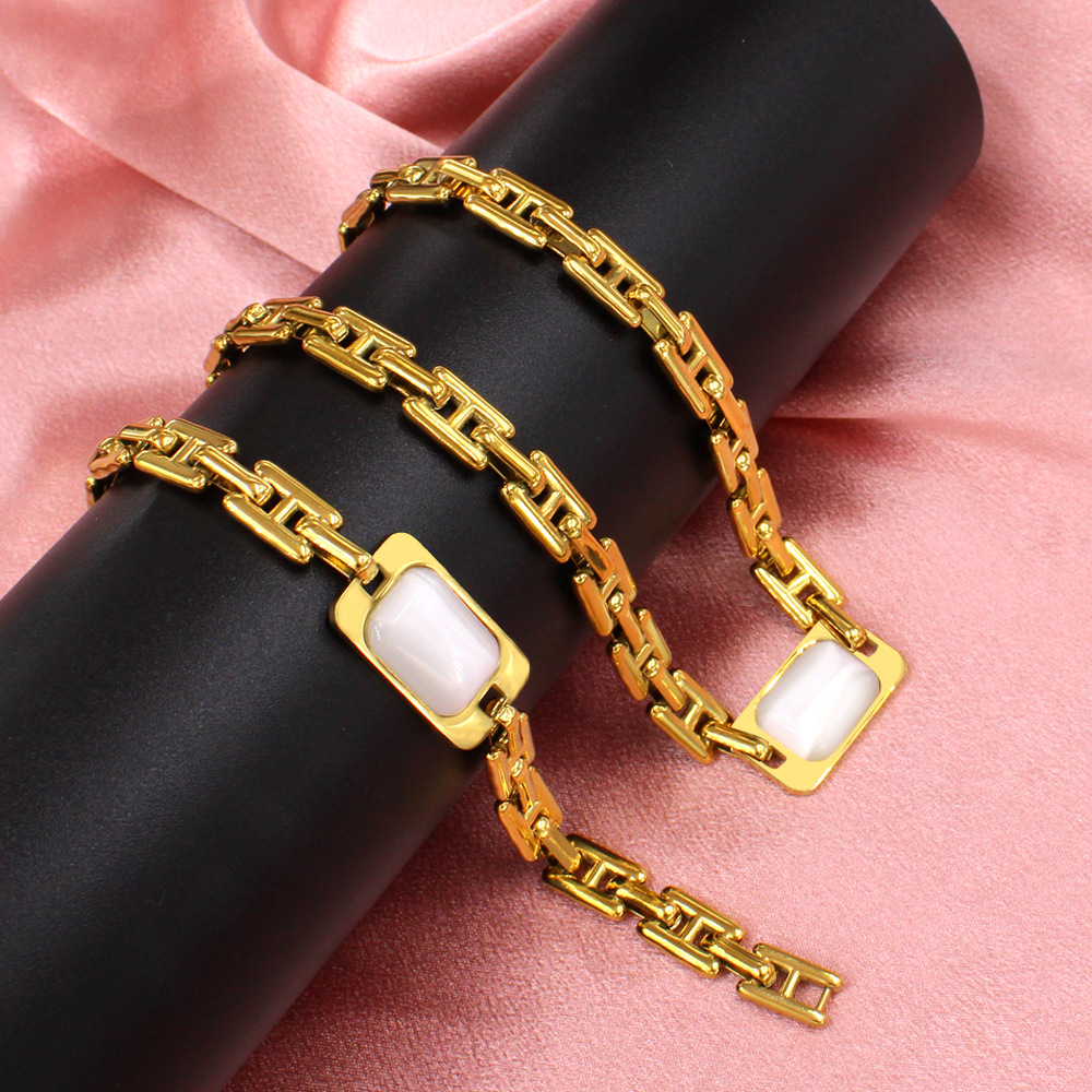 304 Stainless Steel 18K Gold Plated Streetwear Plating Inlay Solid Color Natural Stone Bracelets Necklace display picture 5
