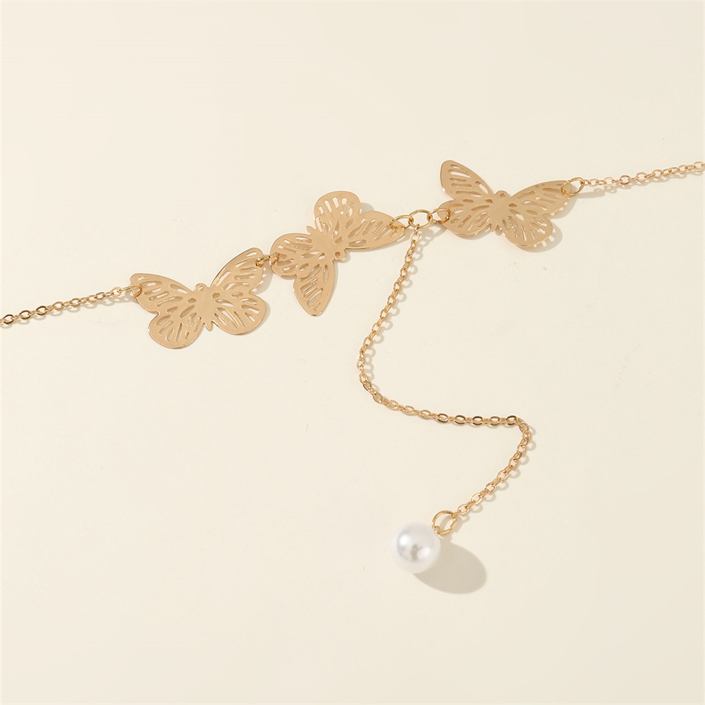 Luxurious Romantic Simple Style Butterfly Imitation Pearl Alloy Women's Pendant Necklace display picture 5