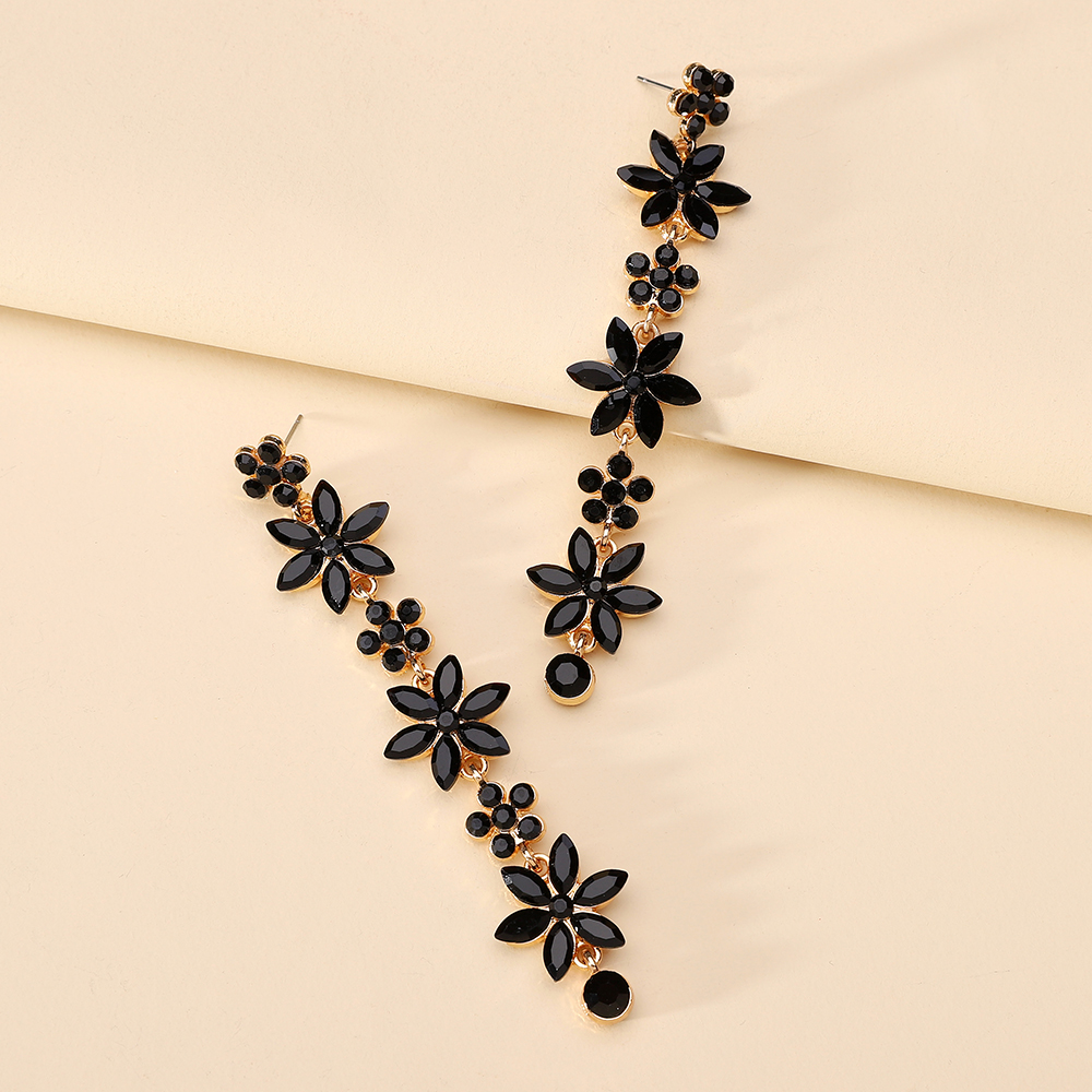 Wholesale Jewelry Elegant Luxurious Romantic Geometric Leaves Flower Zinc Alloy Rhinestones Inlay Dangling Earrings display picture 10