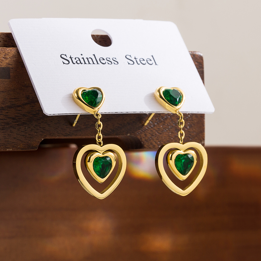 1 Pair Ig Style Elegant Sweet Heart Shape Plating Stainless Steel 18k Gold Plated Ear Studs display picture 2