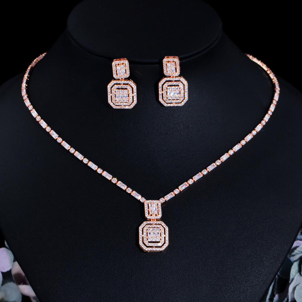 Luxurious Bridal Square Copper Inlay Artificial Gemstones White Gold Plated Rhodium Plated Jewelry Set display picture 2