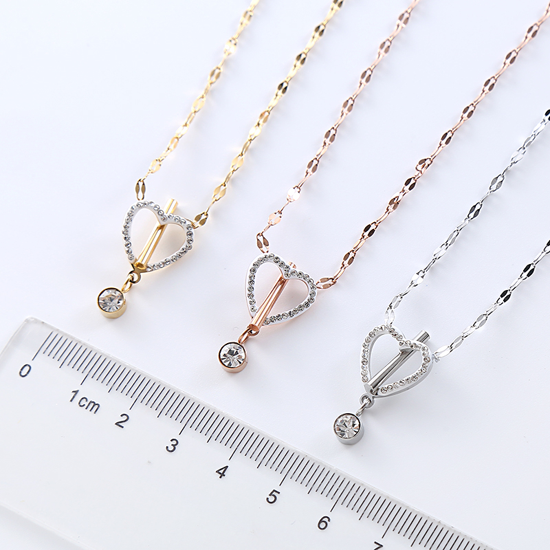 Casual Vacation Simple Style Butterfly Stainless Steel Beaded Plating Inlay Zircon 18k Gold Plated Rose Gold Plated Pendant Necklace display picture 1