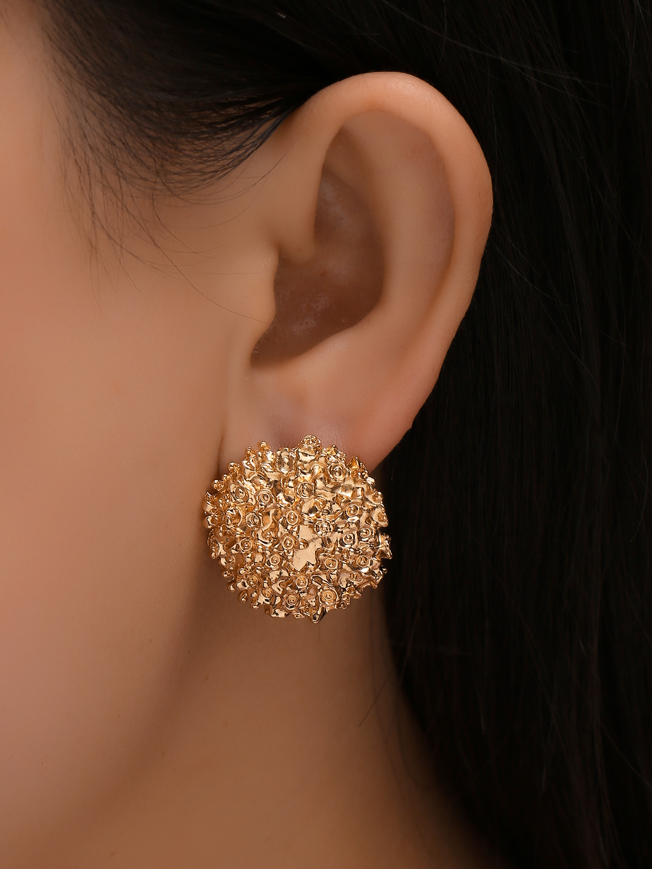 Wholesale Jewelry Elegant Streetwear Round Alloy Ear Studs display picture 4