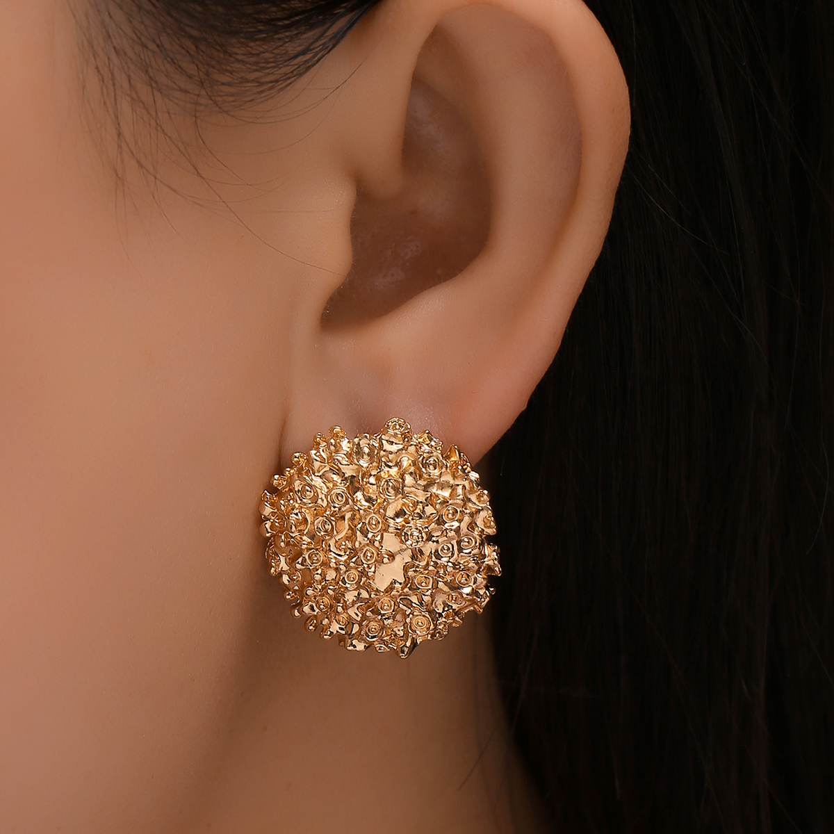 Wholesale Jewelry Elegant Streetwear Round Alloy Ear Studs display picture 6