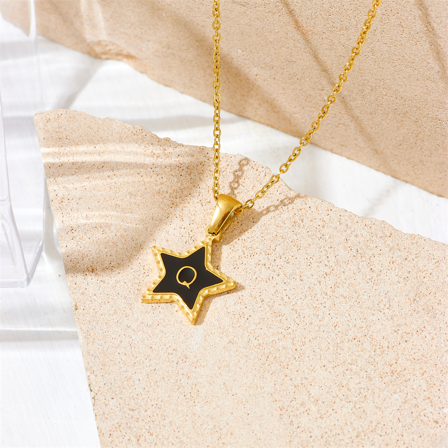 Titan Stahl 18 Karat Vergoldet Einfacher Stil Überzug Brief Stern Acryl Halskette Mit Anhänger display picture 3