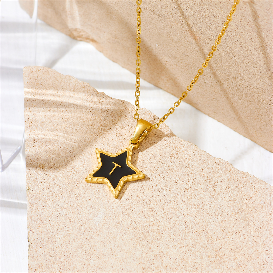 Titan Stahl 18 Karat Vergoldet Einfacher Stil Überzug Brief Stern Acryl Halskette Mit Anhänger display picture 1