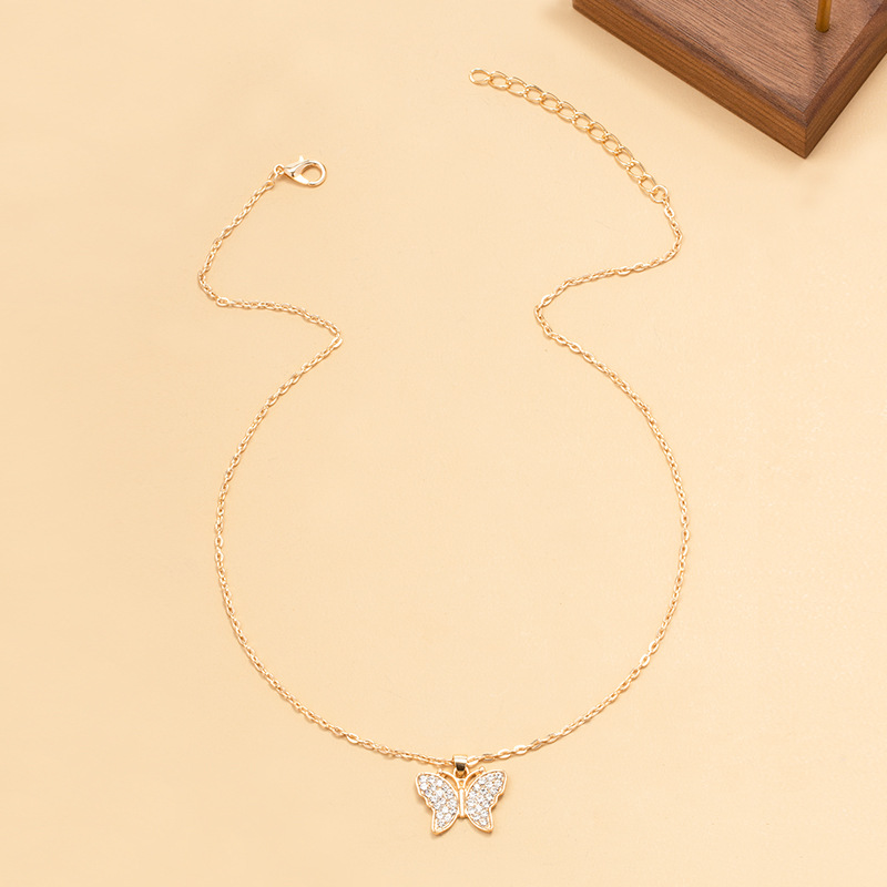 Sweet Animal Butterfly Zinc Alloy Inlay Artificial Rhinestones Women's Pendant Necklace display picture 2