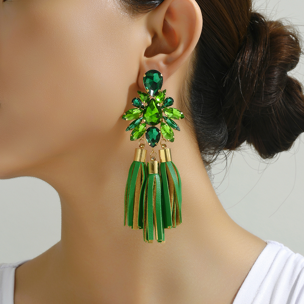 Wholesale Jewelry Elegant Flower Ferroalloy Rhinestones Glass Hollow Out Inlay Drop Earrings display picture 7