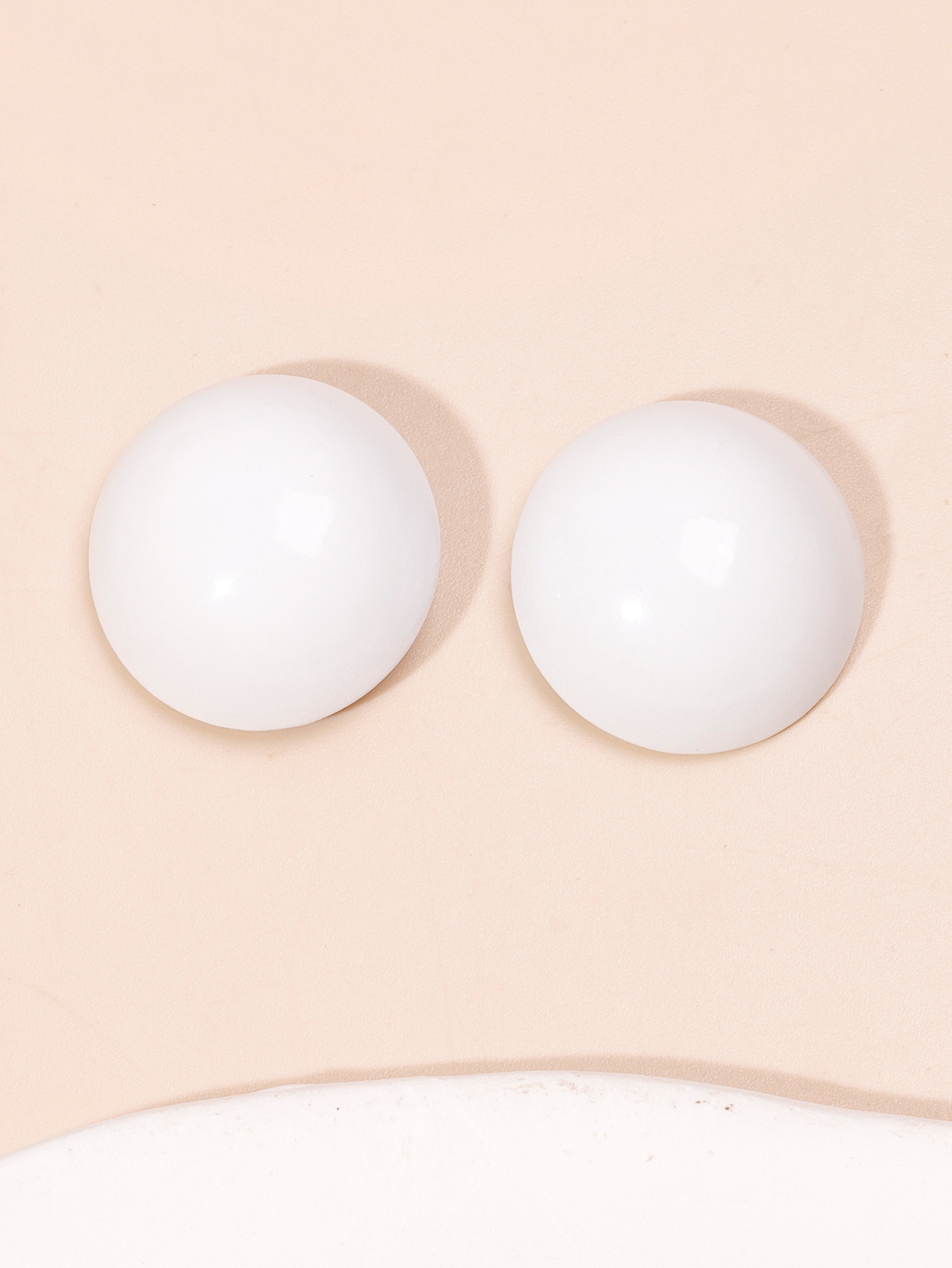 Wholesale Jewelry Elegant Streetwear Round Alloy Ear Studs display picture 12