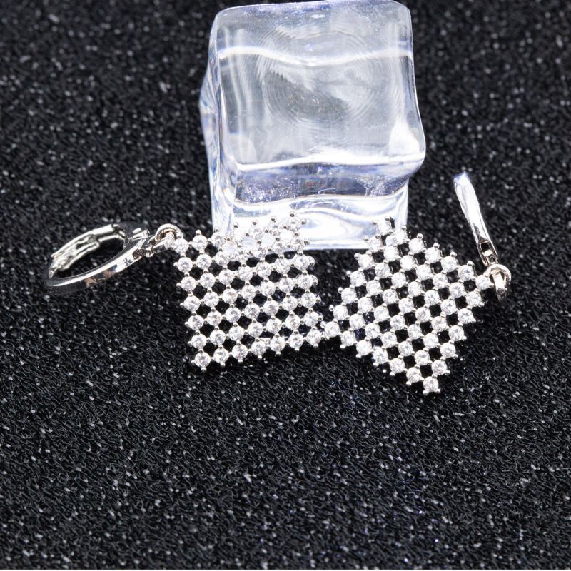 Wholesale Jewelry Simple Style Solid Color Rhombus Copper Alloy Artificial Rhinestones Zircon White Gold Plated Plating Hollow Out Inlay Drop Earrings display picture 5