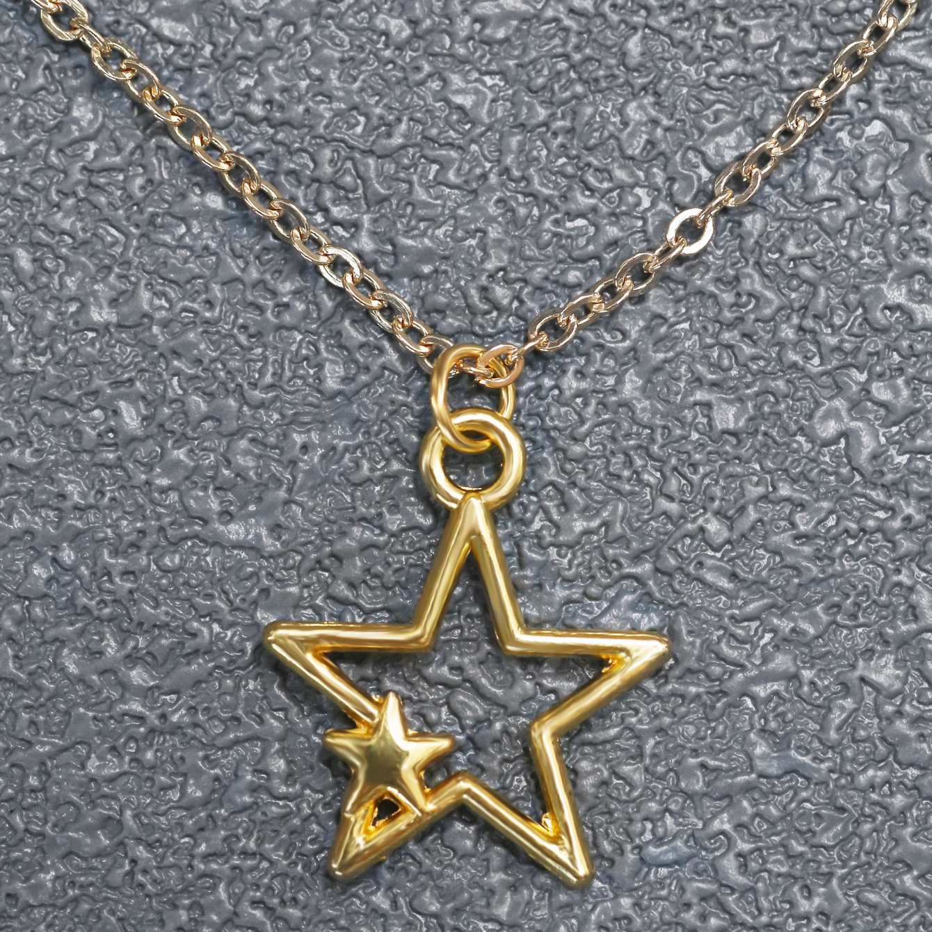 Einfacher Stil Stern Legierung Überzug Vergoldet Frau Halskette Mit Anhänger display picture 5